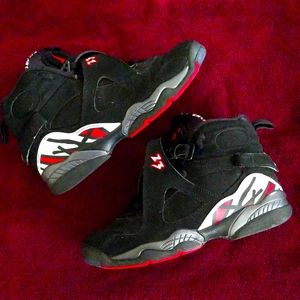 Nike Jordan size 6Y #305368-061